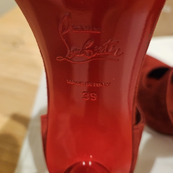 New Christian Louboutin Miss Ziggyta 100 Suede Pump Women's Sz 39.5 $1100 - Picture 8 of 8